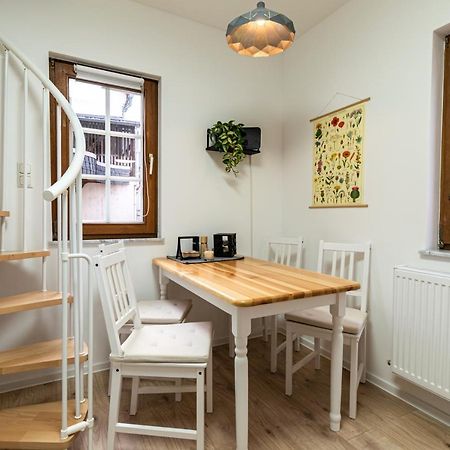 Charmantes denkmalgeschütztes Tiny House am Rhein Rhens Exterior foto