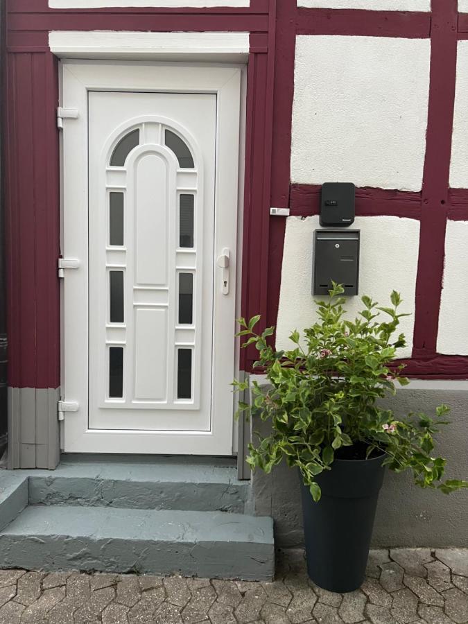 Charmantes denkmalgeschütztes Tiny House am Rhein Rhens Exterior foto